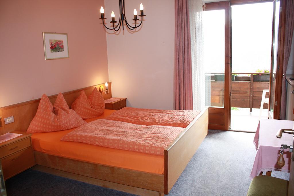 Gasthof Hotel Woehrmaurer Feldthurns Cameră foto